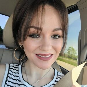 Meet your Posher, Patsy